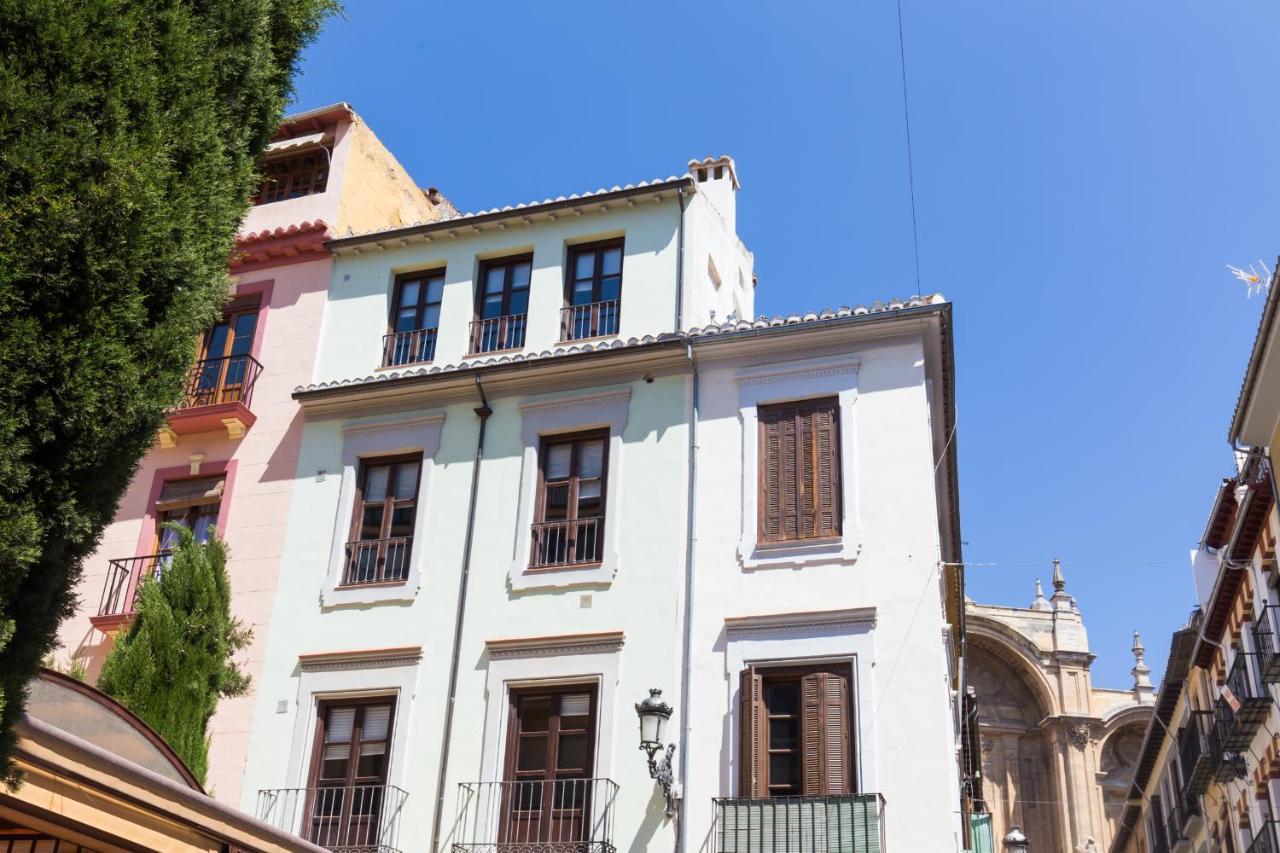 Los Lobos Suites Apartamentos Granada Dış mekan fotoğraf