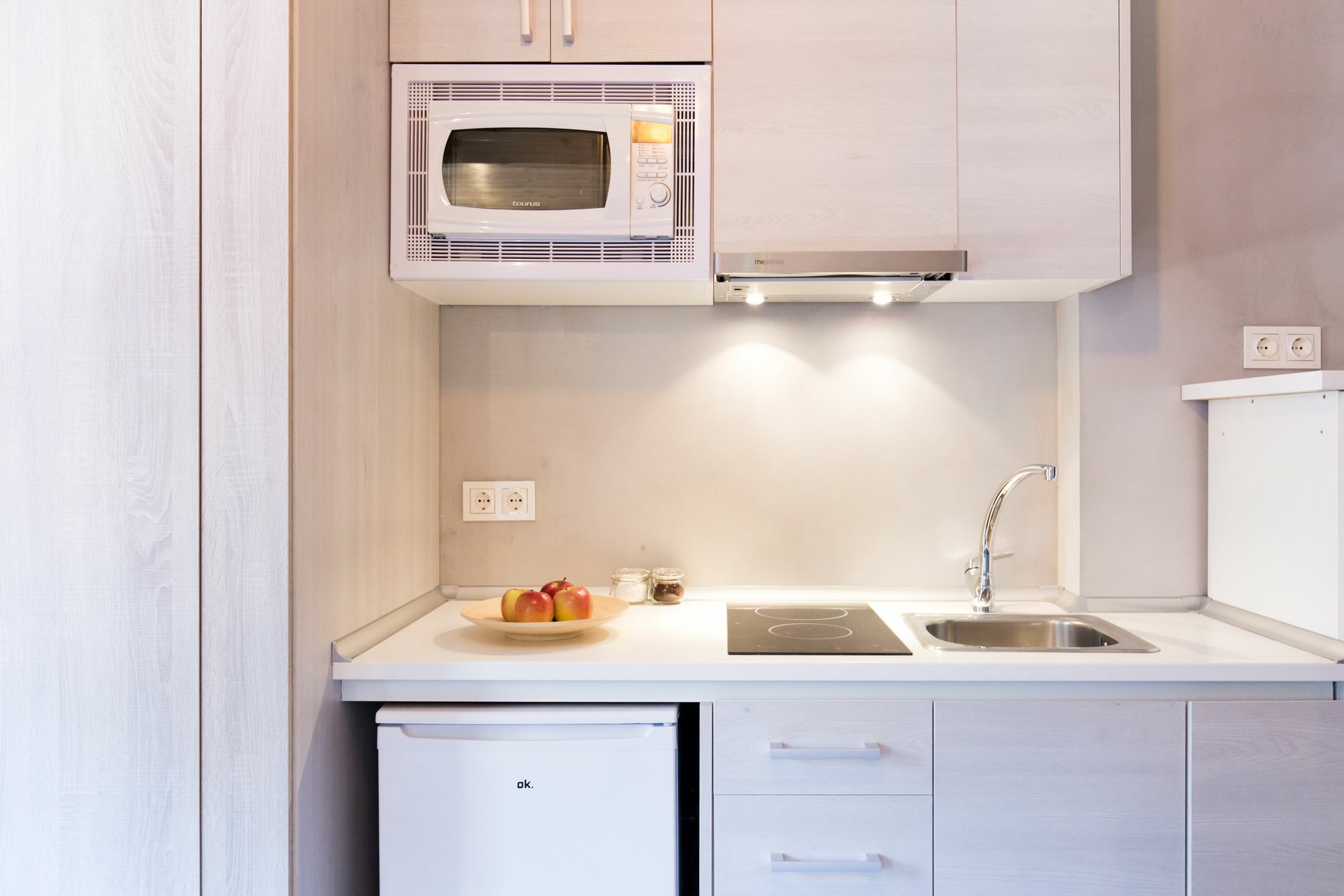 Los Lobos Suites Apartamentos Granada Dış mekan fotoğraf
